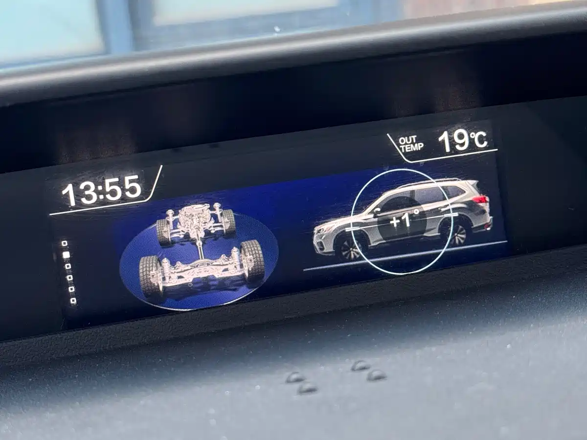 Subaru Forester 2020 2.0i Luxury Edition EyeSight фото 25