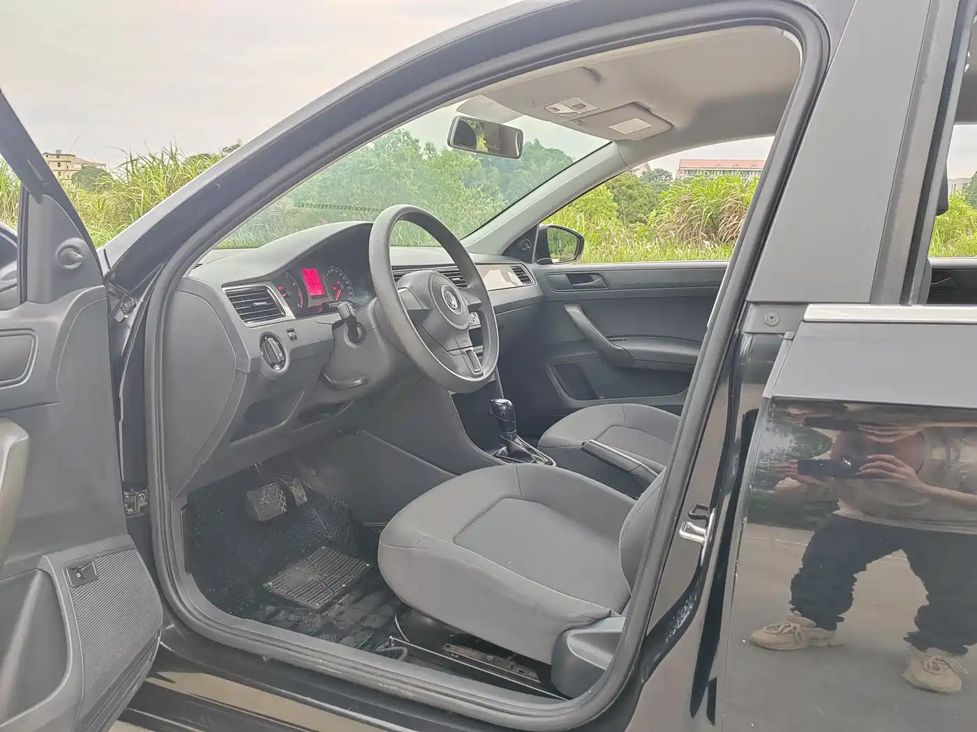 Volkswagen Santana 2015 1.6L Automatic Trend Edition фото 8
