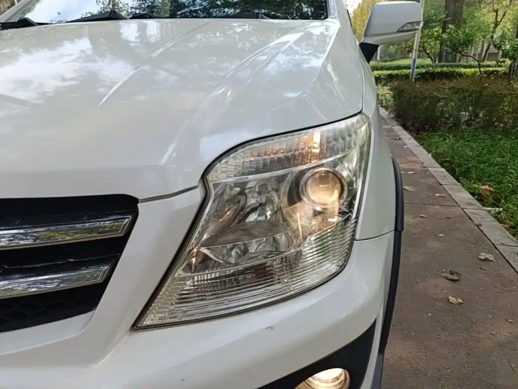 Changan CX20 2014 2014 1.4L IMT Sunroof Navigation Edition (China V)