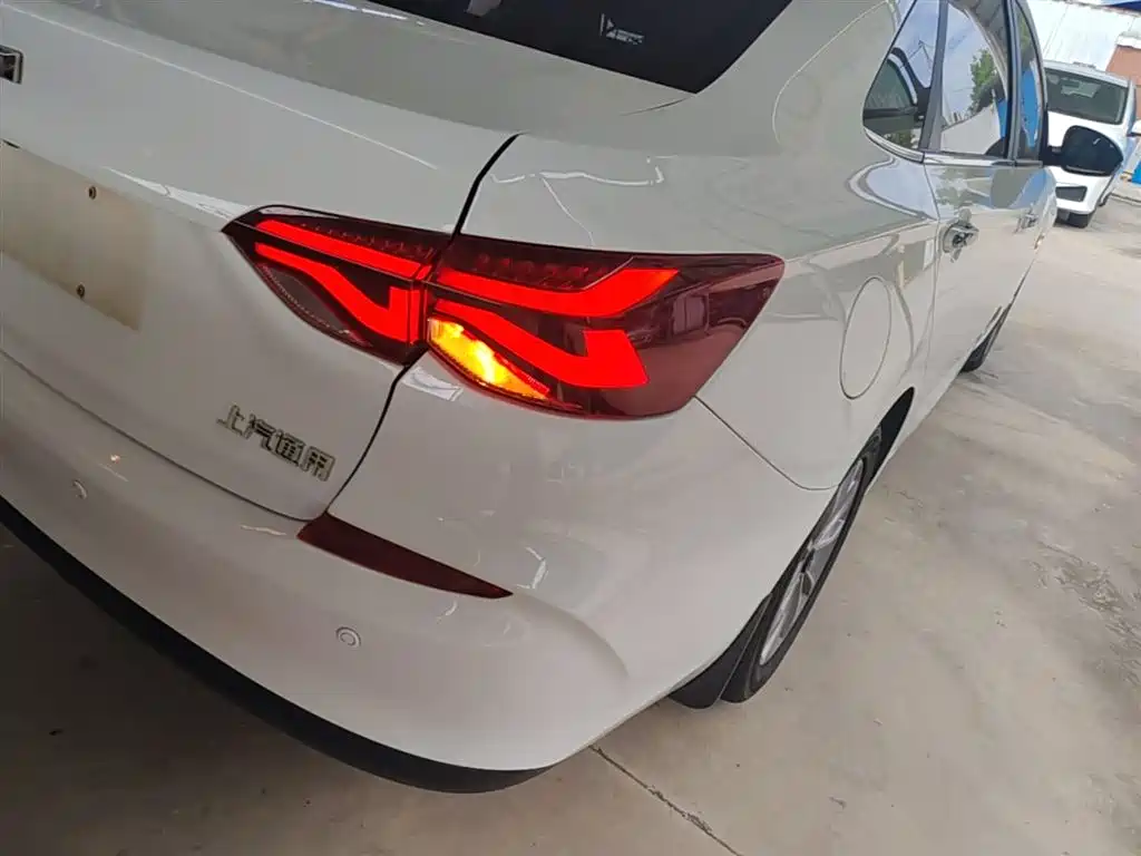 Chevrolet Monza 2021 320 Auto Enjoy Sunroof Edition фото 8