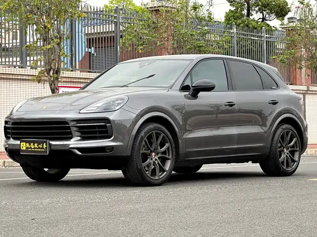 porsche cayenne