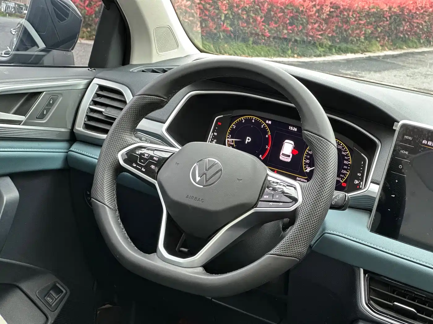 Volkswagen Tharu 2023 300TSI 2WD Full Moon Edition фото 13
