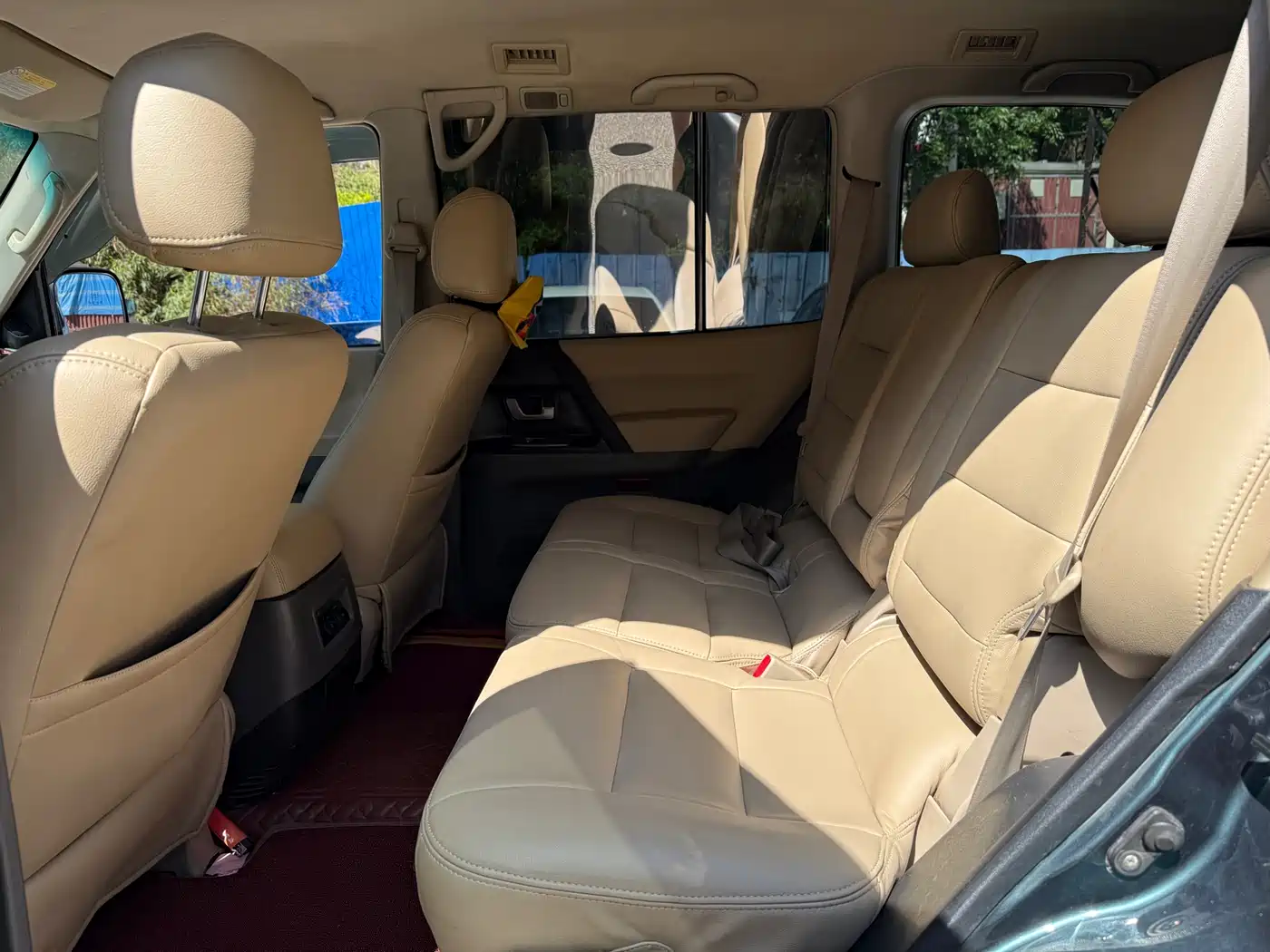 Mitsubishi Pajero 2006 Model 3.0L AT GLS фото 8