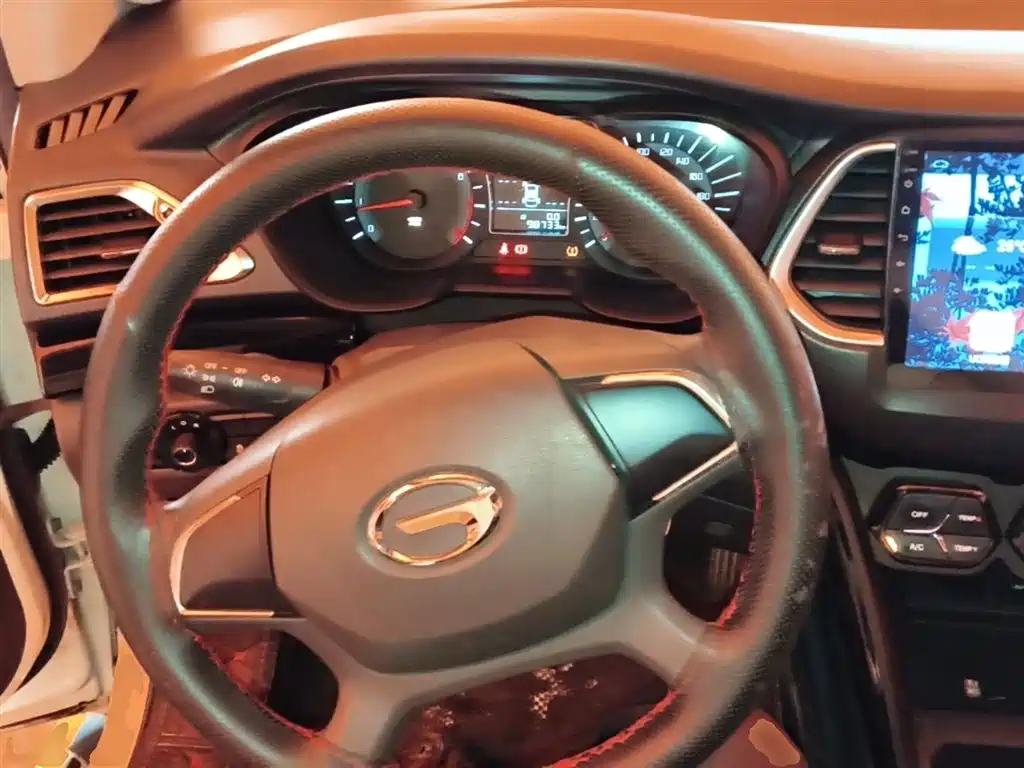 GAC Trumpchi Trumpchi GS4 2017 200T G-DCT 2WD Comfort фото 11
