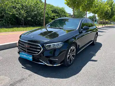 Mercedes-Benz E
