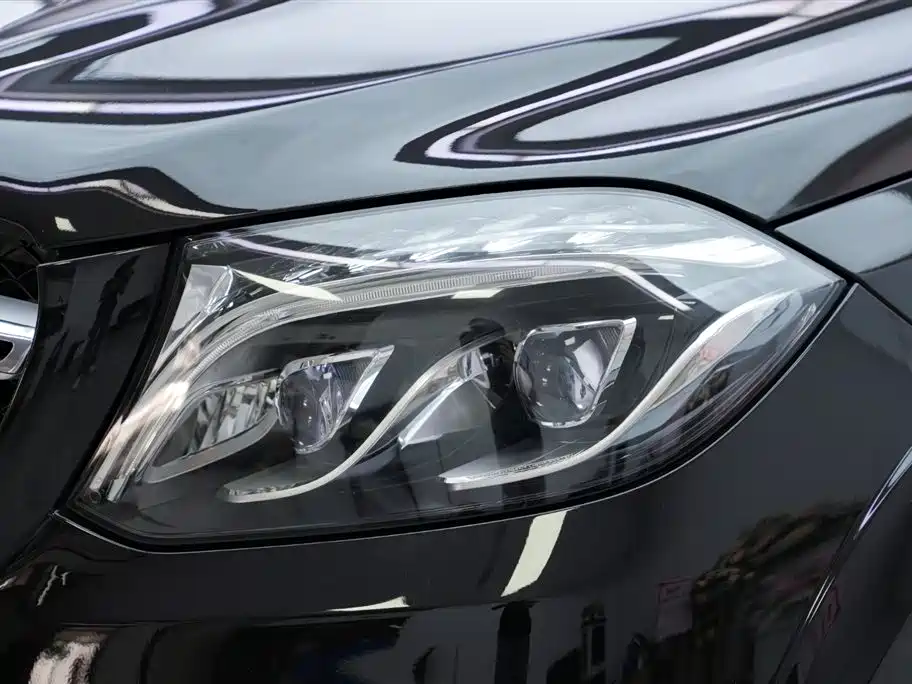 Mercedes-Benz GLS 2018 GLS 400 4MATIC Dynamic фото 3