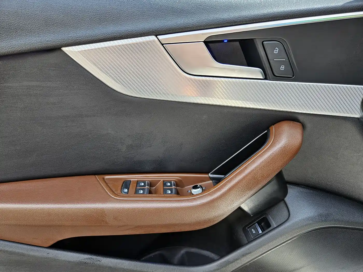 Audi A4L 2017 Plus 40 TFSI Fashion фото 15