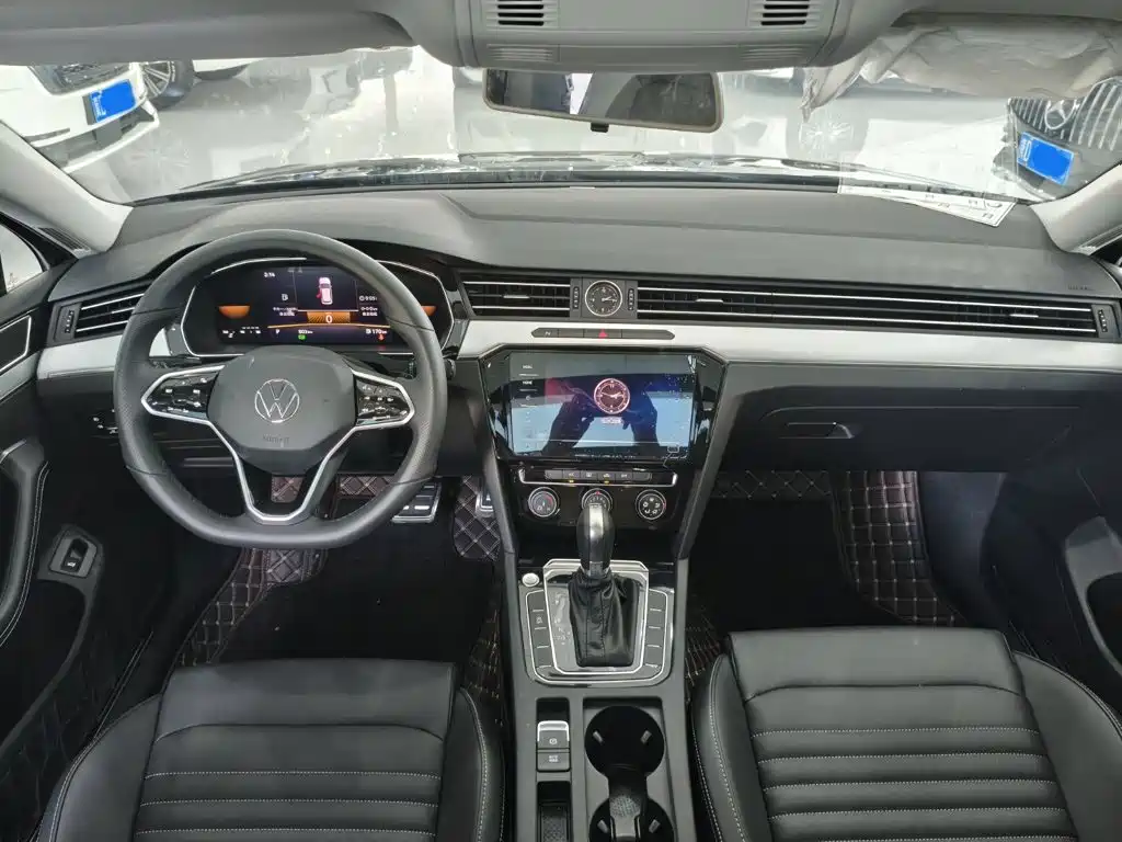 Volkswagen Magotan 2026 2023 Model 2 Million Units Commemorative Edition 280TSI DSG Leading Version