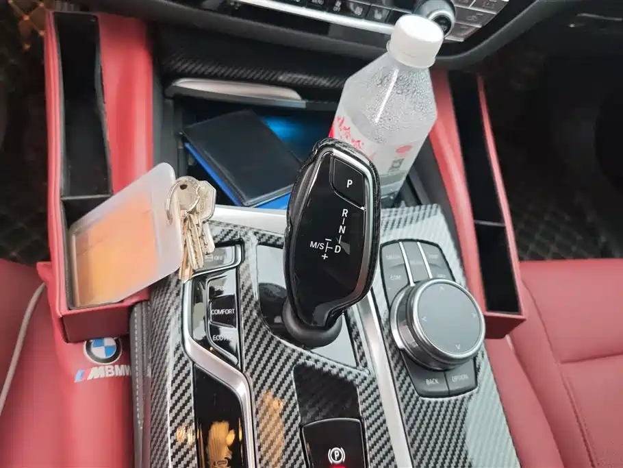 BMW 5 Series 2023 Facelift 530Li Leading M Sport Package фото 16