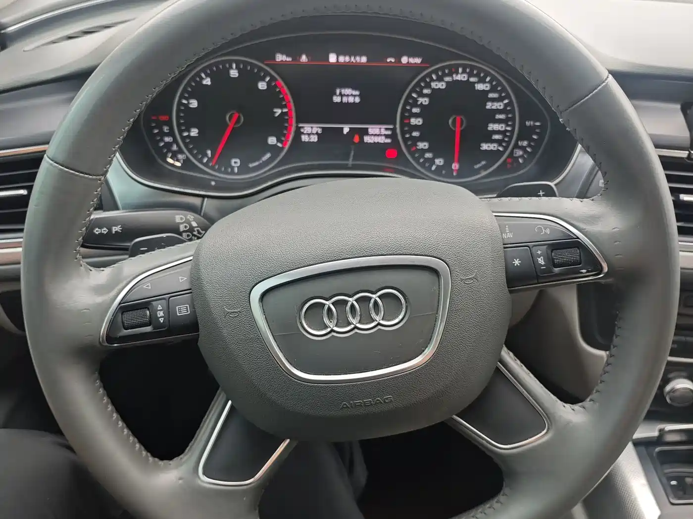Audi A6L 2012 TFSI Standard фото 5