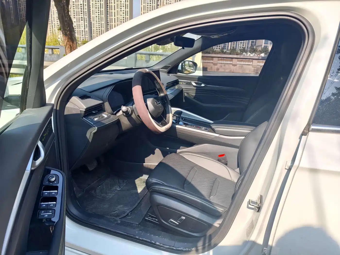 GEELY AUTOMOBILE XINGRUI