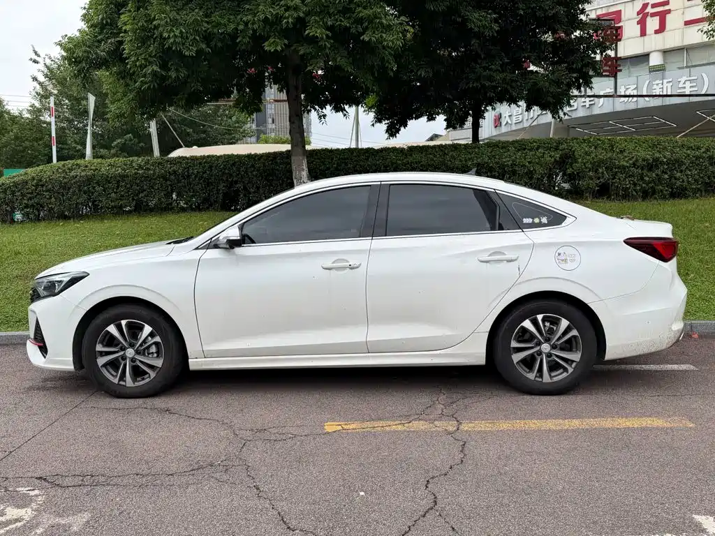 Changan Eado 2025 2024 PLUS Blue Whale NE 1.4T GDI DCT High Performance Edition