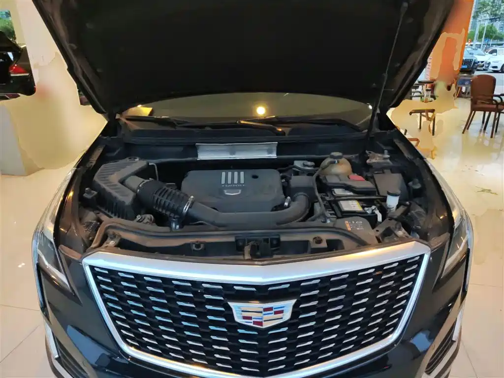 Cadillac XT5 2020 28T Luxury Model фото 16