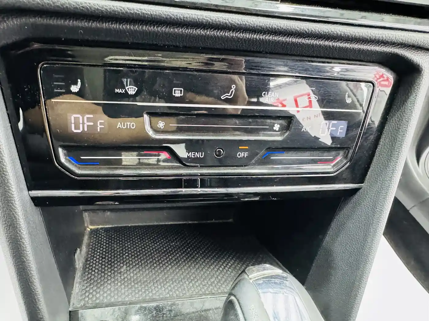 Volkswagen Tharu 2021 Model 280TSI 2WD Luxury Edition фото 7