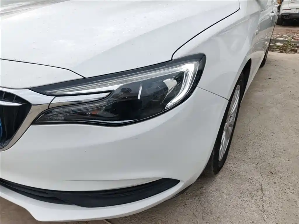 Buick Excelle 2021 Exemplar 1.5L Auto Elite фото 24