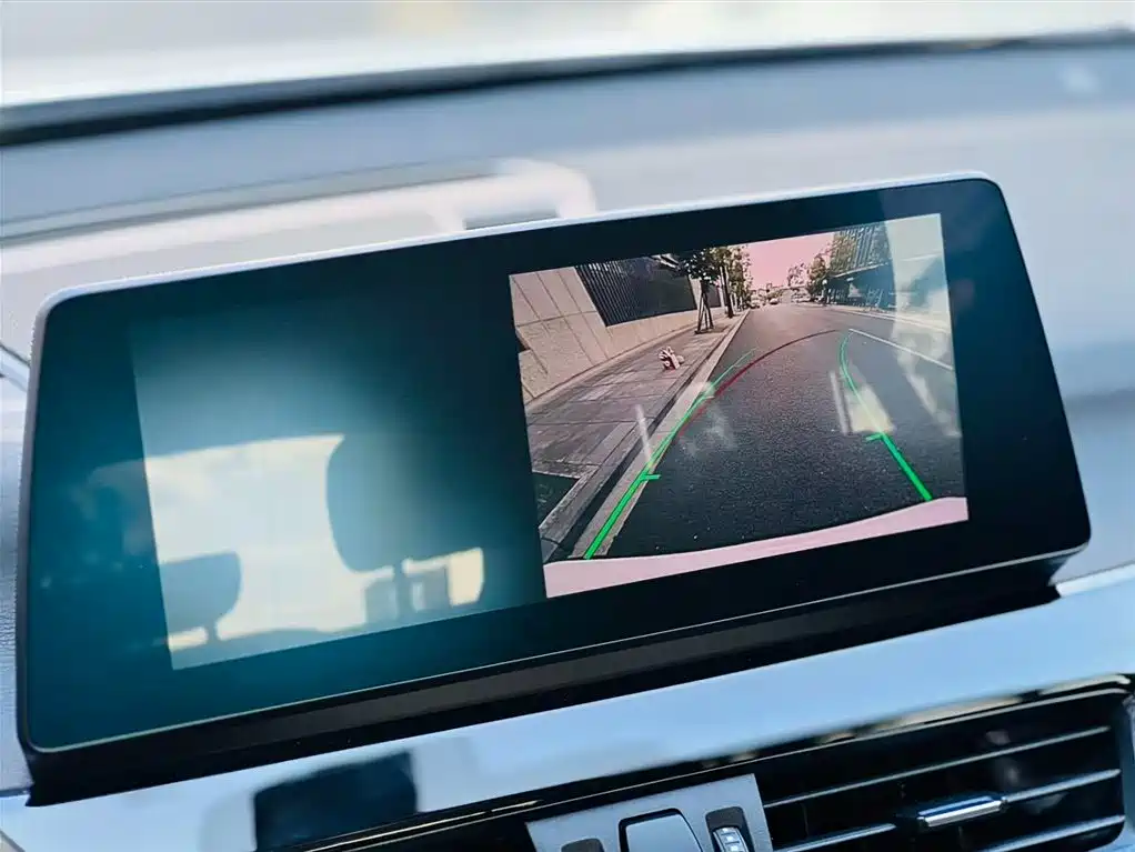 BMW X1 2021 sDrive25Li Leading фото 12