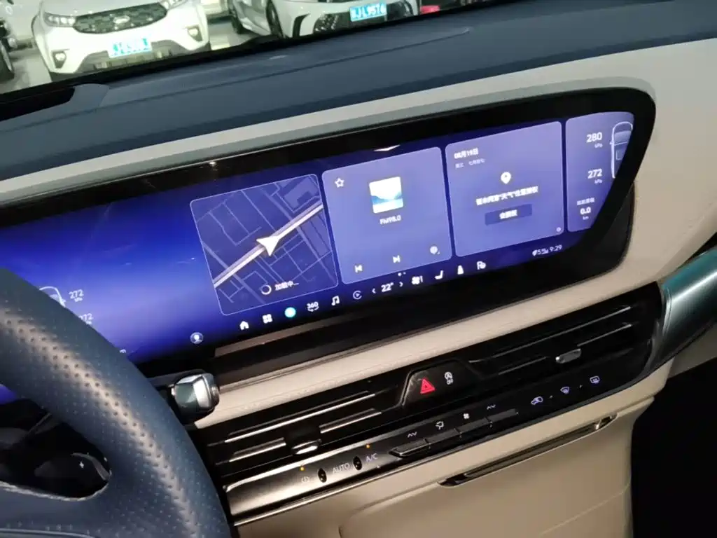 Buick Century 2024 2023 2.0T 7-Seater World Edition