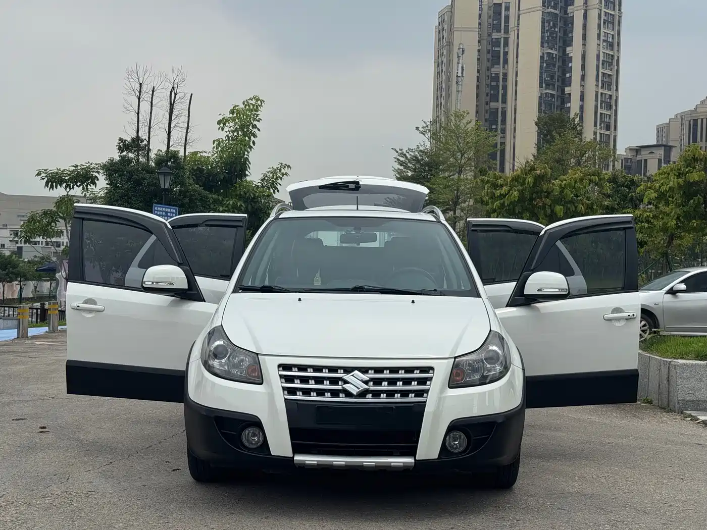 Suzuki SX4 2014 2012 1.6L Automatic Sharp Ride