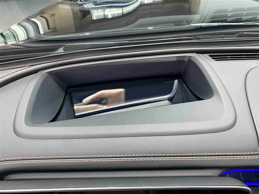 Mercedes-Benz GLC 2024 GLC 300 L 4MATIC Luxury 7-seater фото 18