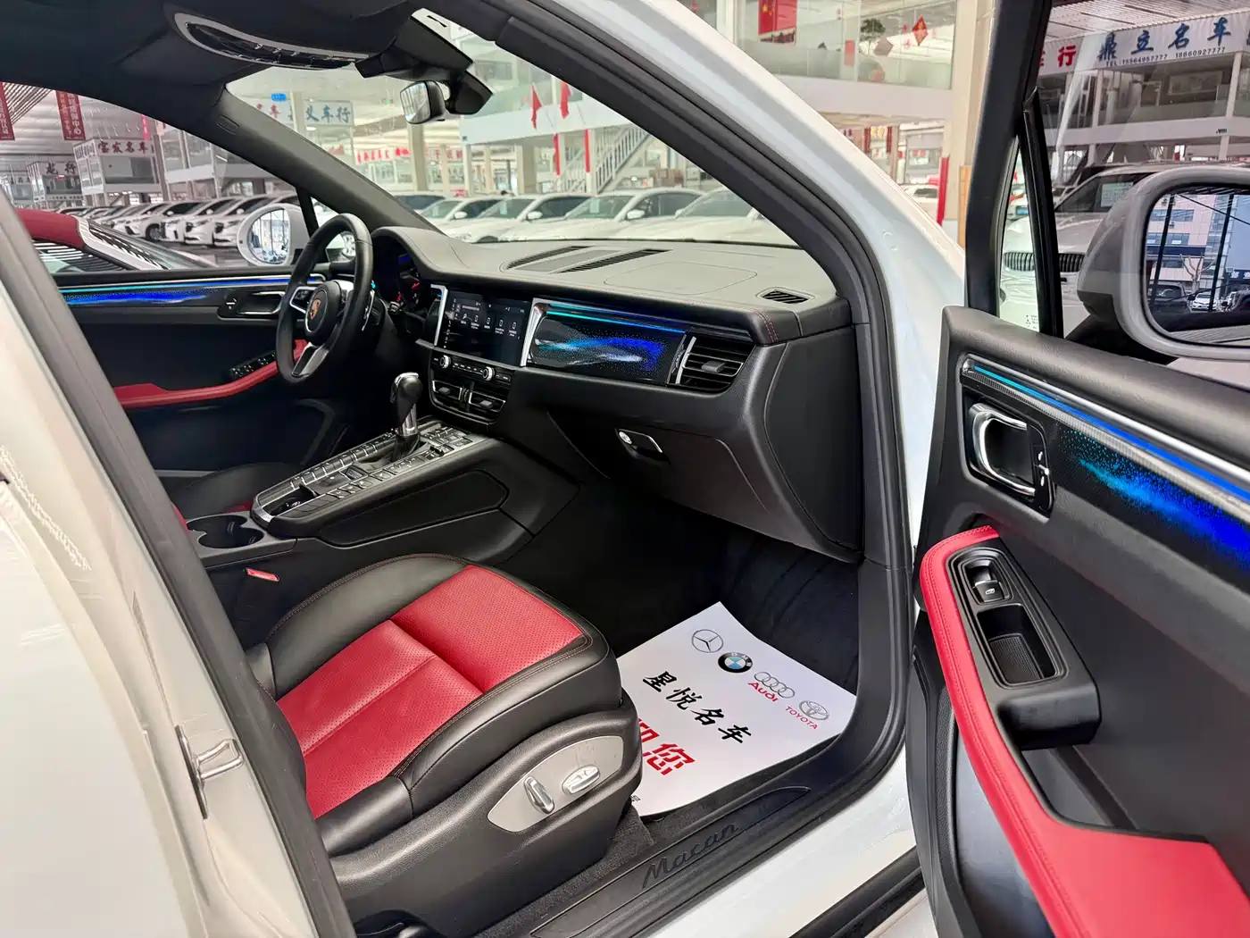 Porsche Macan 2018 Macan 2.0T фото 7