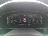 صورة 12 - Volkswagen Passat