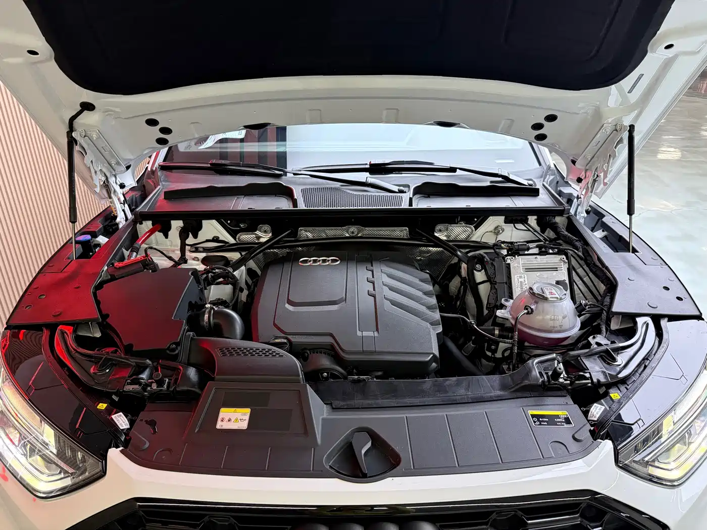 Audi Q5L 2025 40 TFSI Luxury Dynamic фото 10