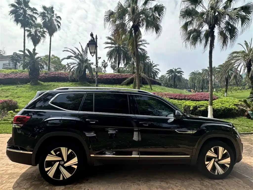 Volkswagen Teramont 2022 380TSI 4MOTION Premium Luxury фото 25