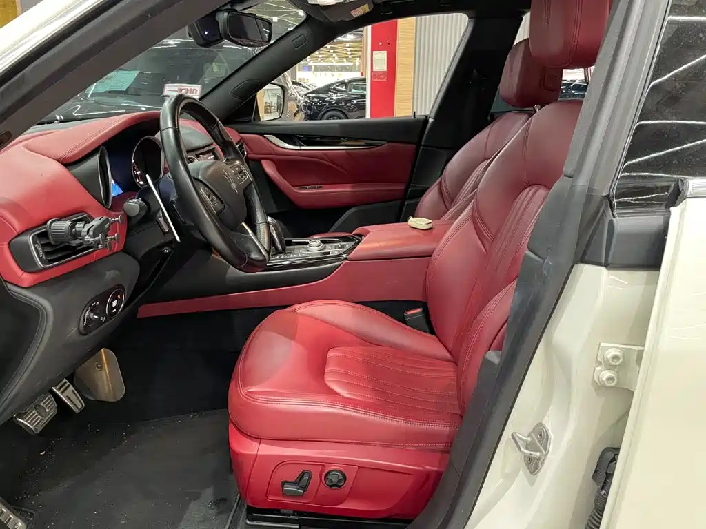 Maserati Levante 2021 2020 3.0T Standard
