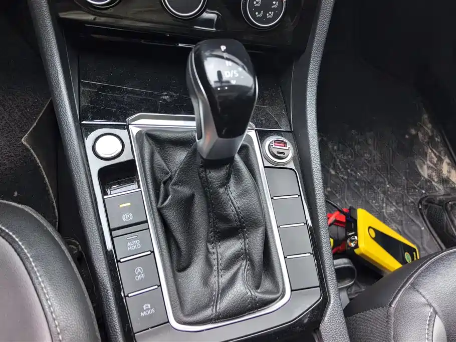 Volkswagen Sagitar 2021 280TSI DSG Comfort Smart Connect Edition фото 16