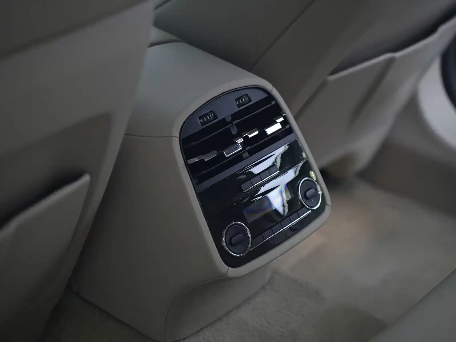 Photo 19 - Maserati Quattroporte