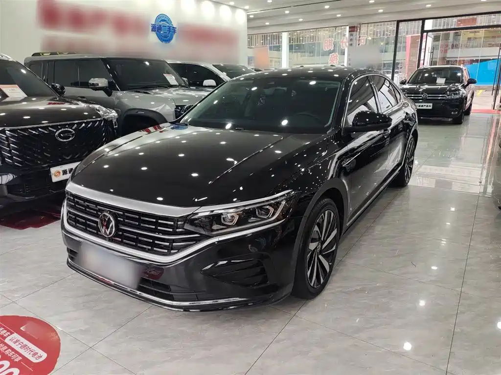 Volkswagen Passat 2023 Facelift 330TSI Luxury Edition