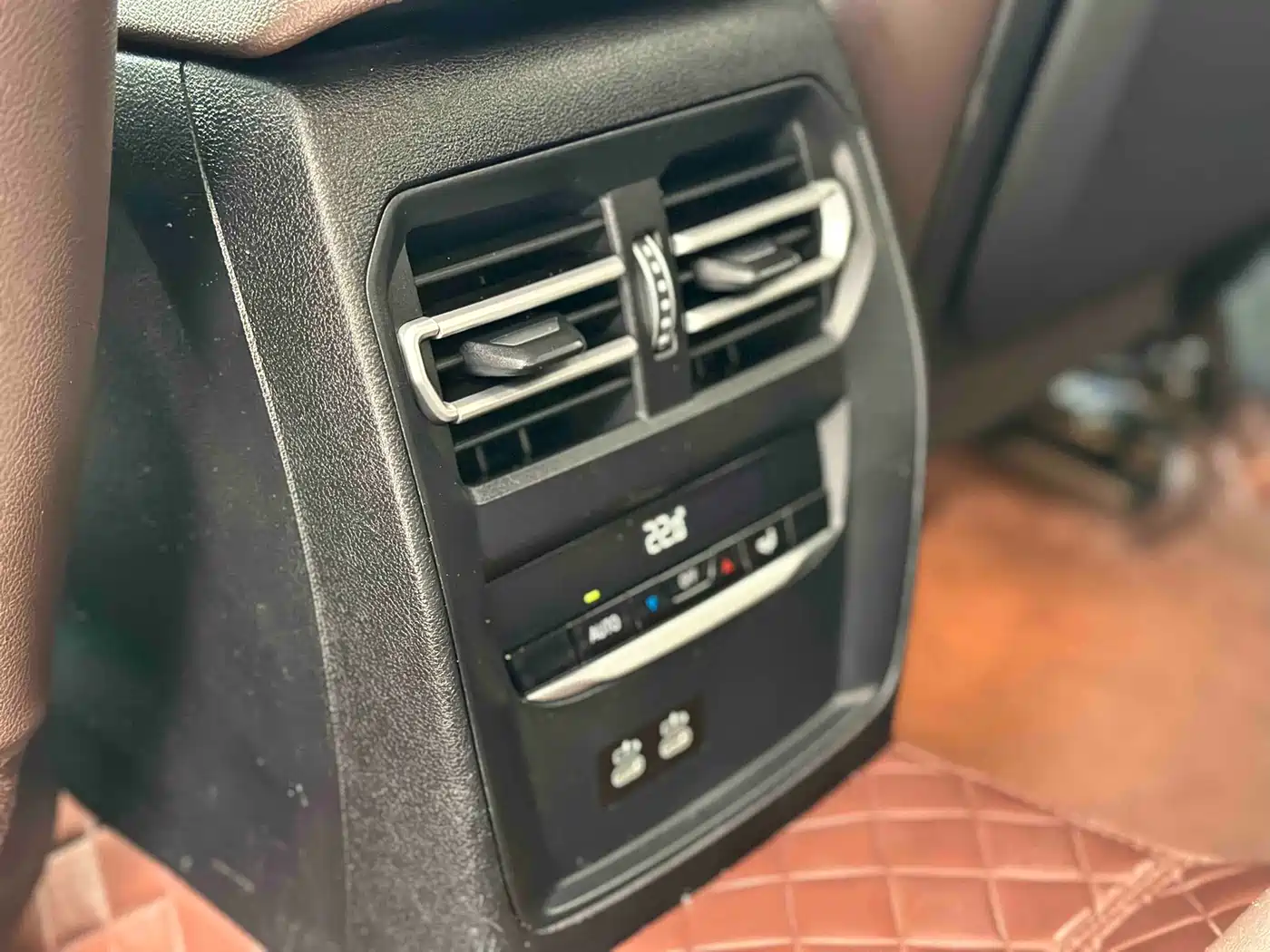 BMW 3 Series 2020 325i M Sport Black Night Package фото 16