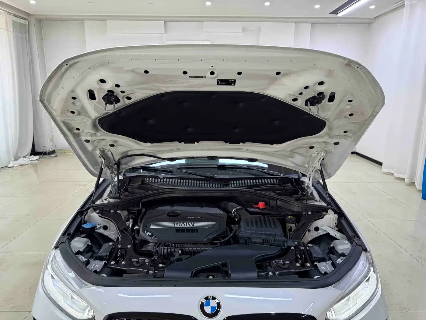 BMW 1 Series 2021 Facelift 120i M Sport Shadow Edition фото 18