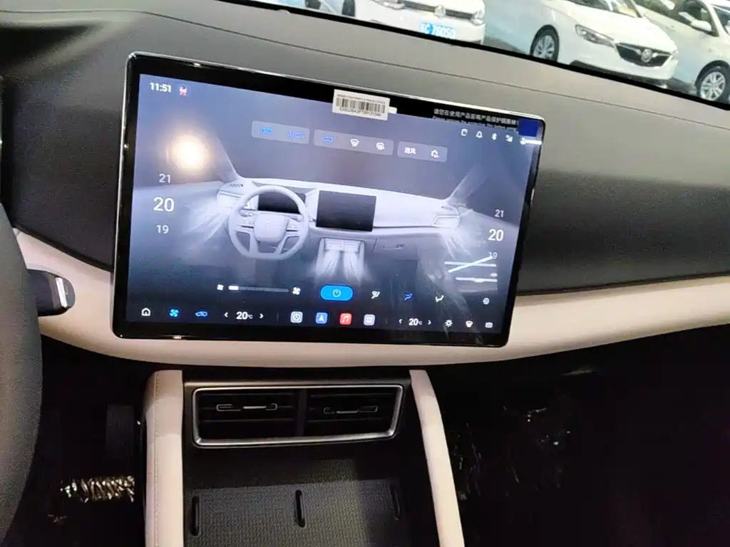 BYD Yuan UP 2026 2025 Smart Drive Edition 401KM Vitality Version