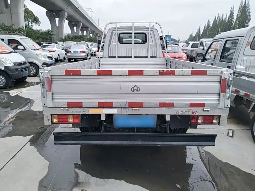 Changan Kuayue Kuayue King X5 2021 2021 Model 1.6L Petrol Standard Edition Single Cab Dual Rear Wheel Flatbed 3600mm Cargo Box DAM16KR
