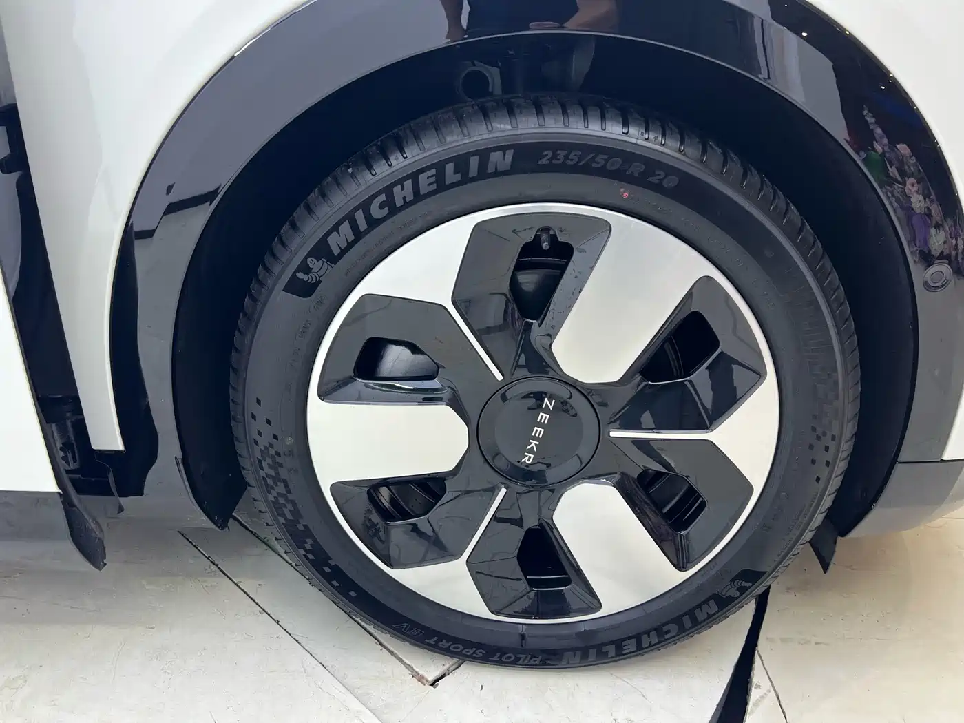 ZEEKR MIX 2025 2025 Smart Driving Edition