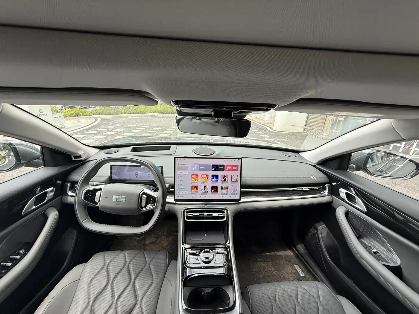 Geely Galaxy Galaxy A7 2025 2025 EM-i 150km Premium Edition