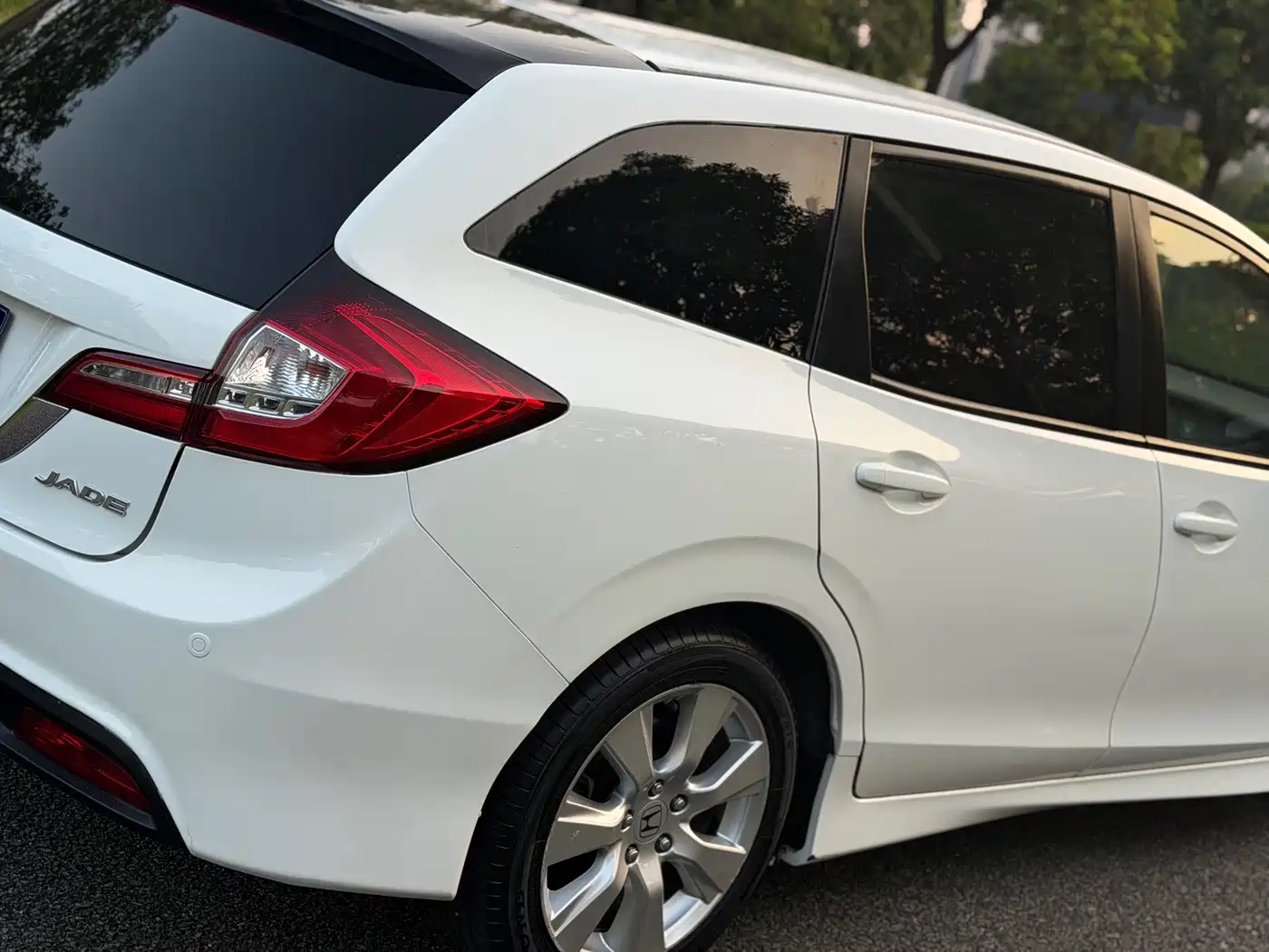 Honda Jade 2014 2014 1.8L Automatic Comfort Elite 5-seater