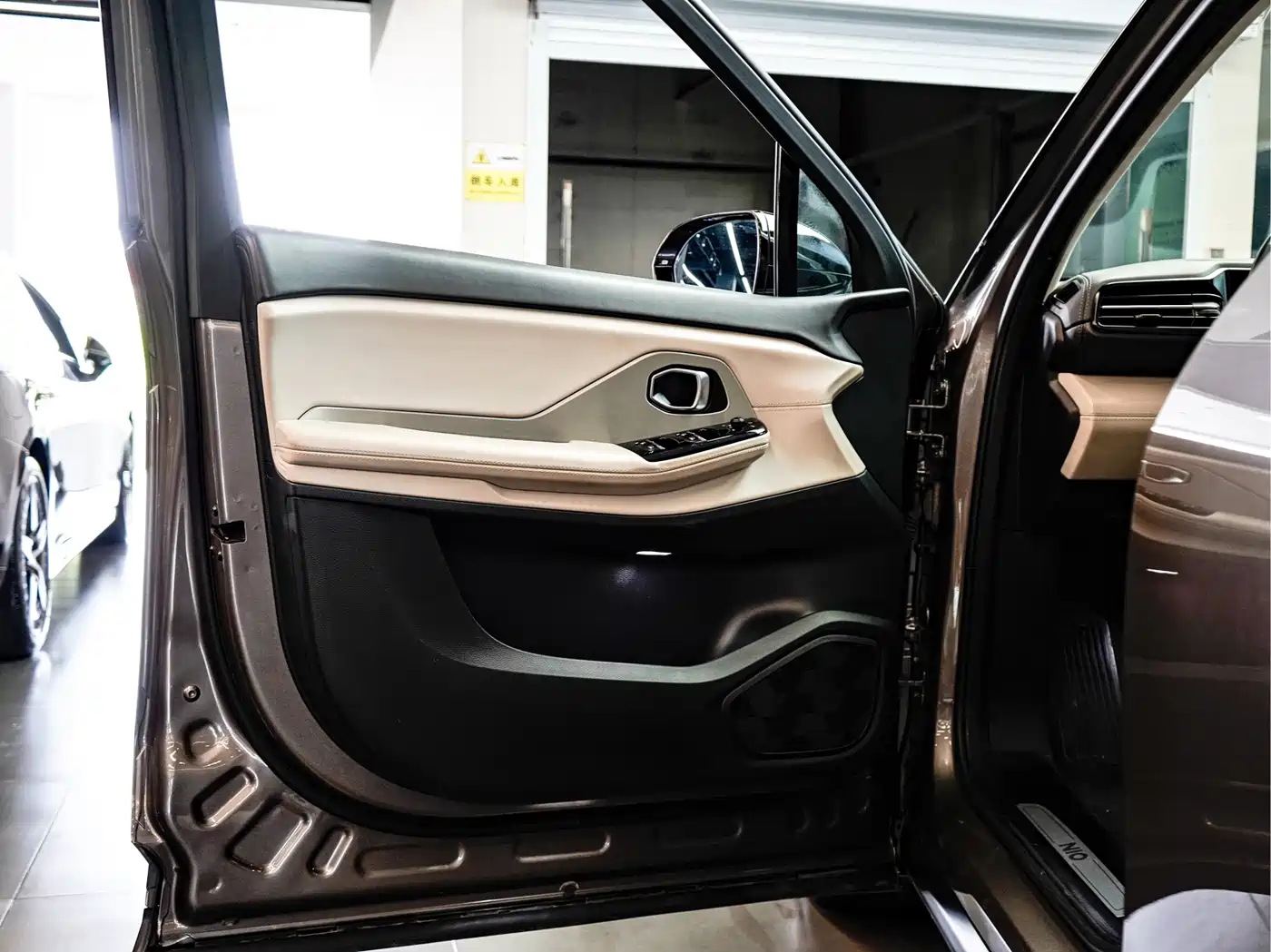 NIO ES8 2018 2018 Founder Edition