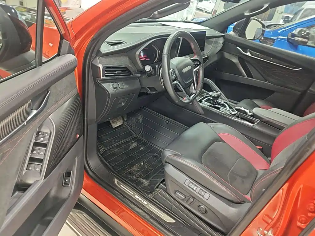 Maxus D90 Pro 2022 2021 2.0T Diesel 4WD Alxa Edition 6-seater