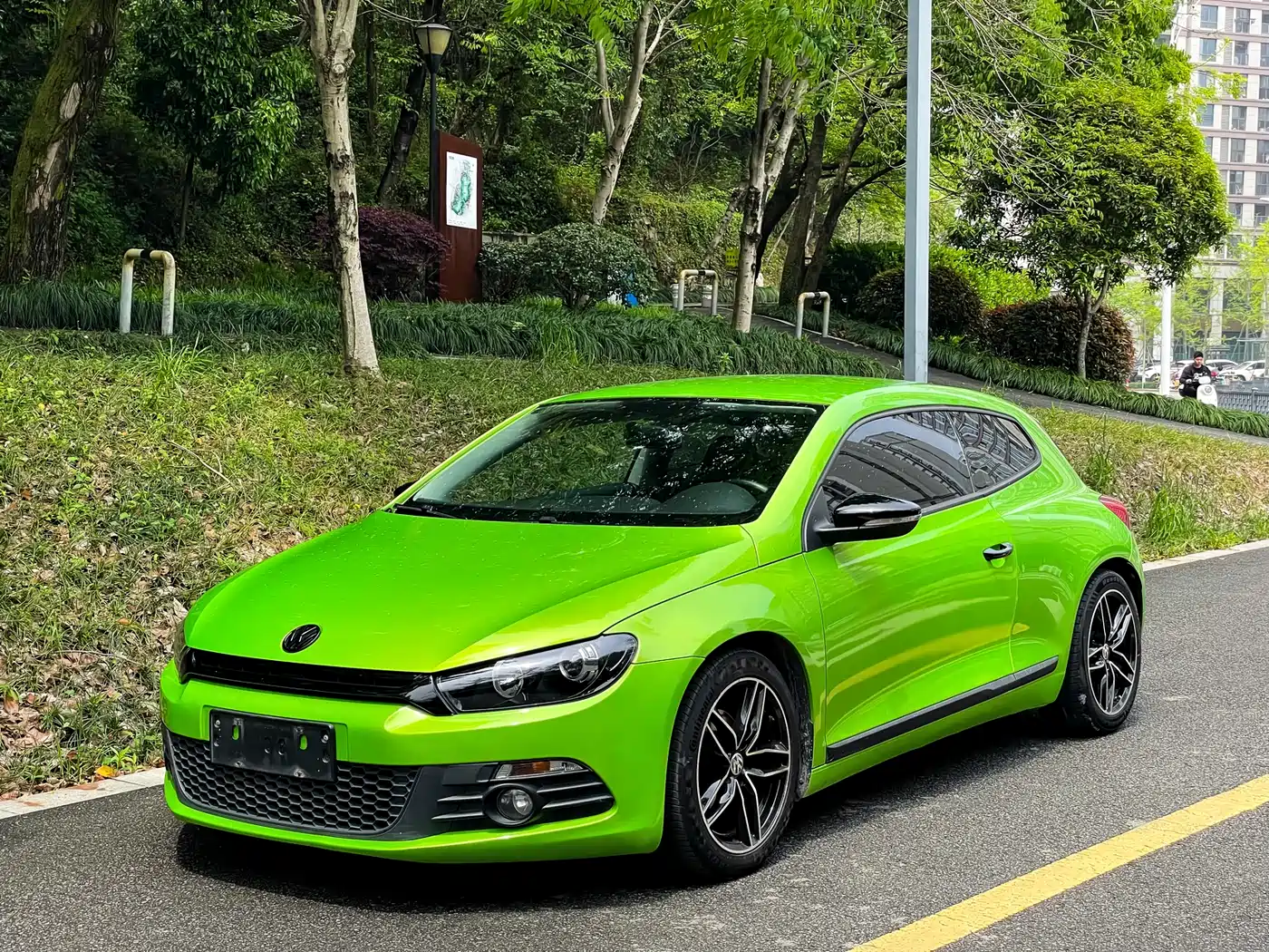Volkswagen Scirocco 2015 1.4TSI Trend Edition фото 2