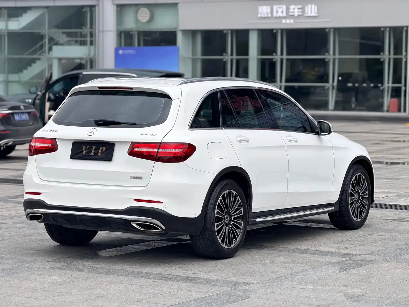 Mercedes-Benz GLC 2018 GLC 260 4MATIC Dynamic фото 8