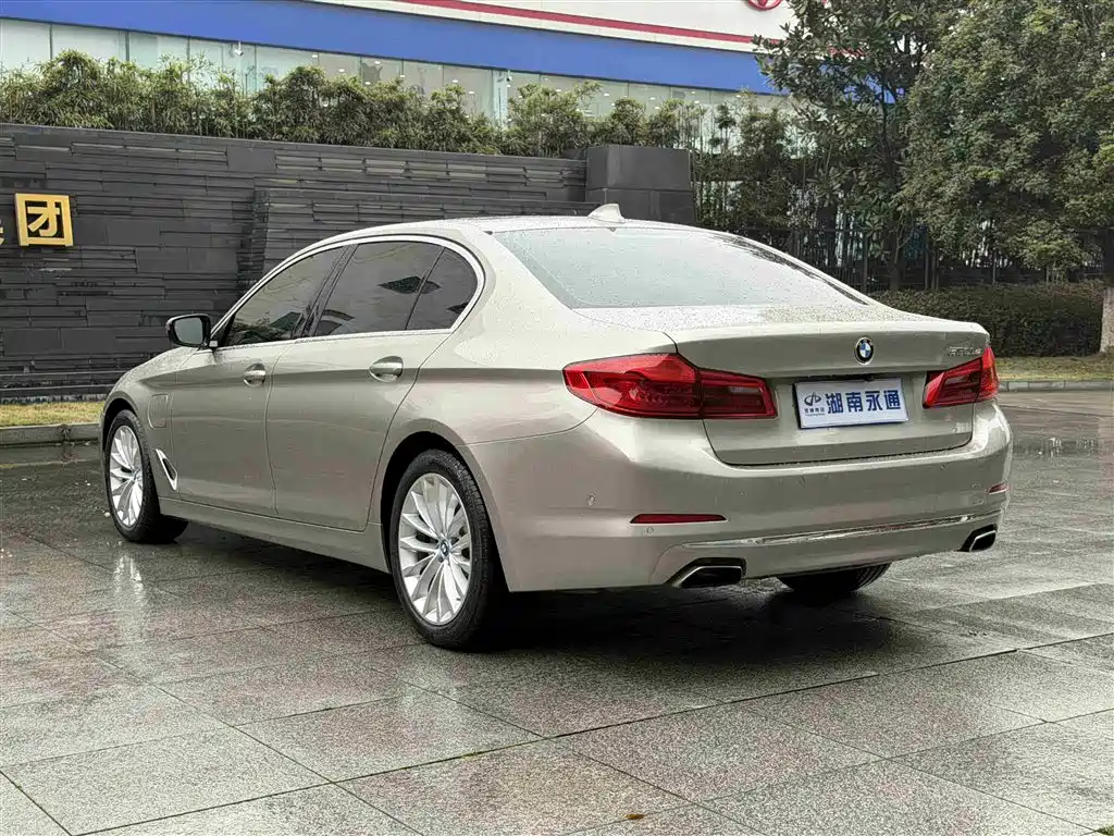 BMW 5 SERIES NEW ENERGY