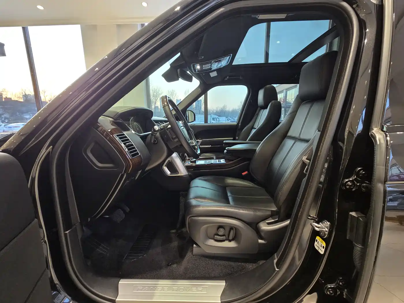 Land Rover Range Rover 2017 3.0 SC V6 Vogue фото 9
