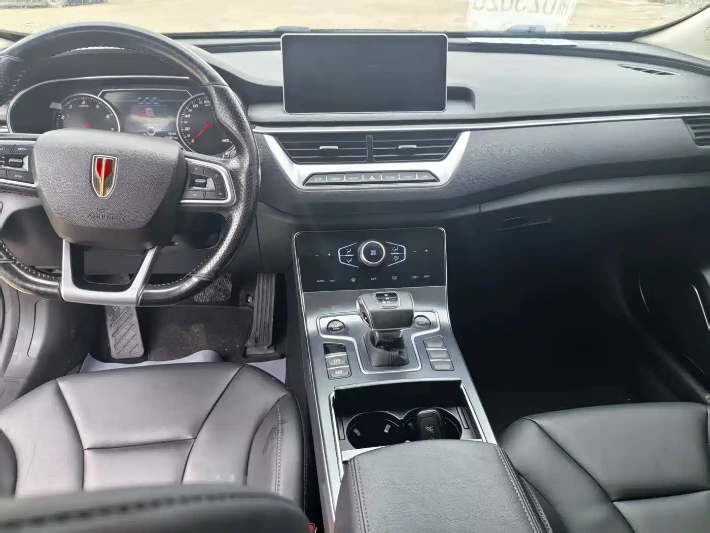 Hongqi H5 2020 1.5T DCT Qi Rhythm Edition фото 10