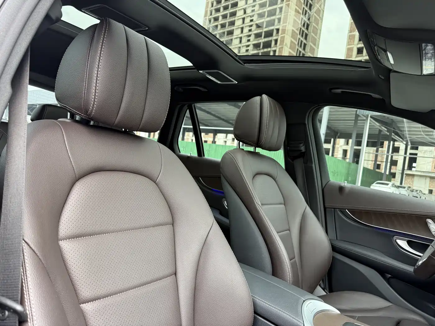 Mercedes-Benz GLC 2020 Facelift GLC 260 L 4MATIC Luxury фото 15