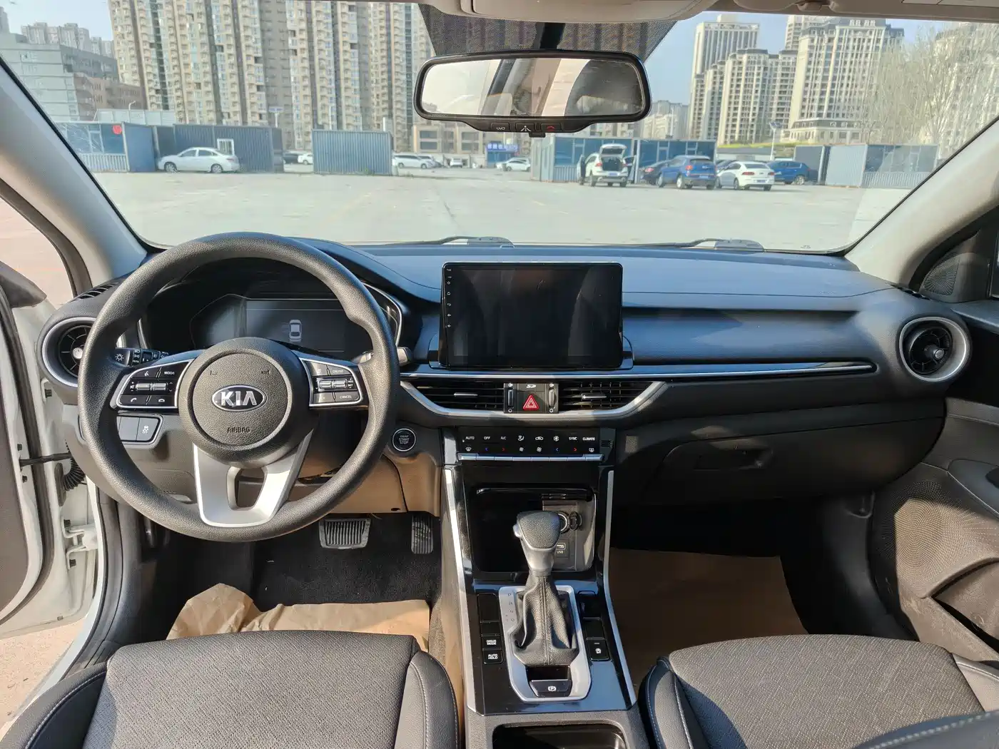Kia K3 2019 1.5L CVT Smart Connect Edition фото 5