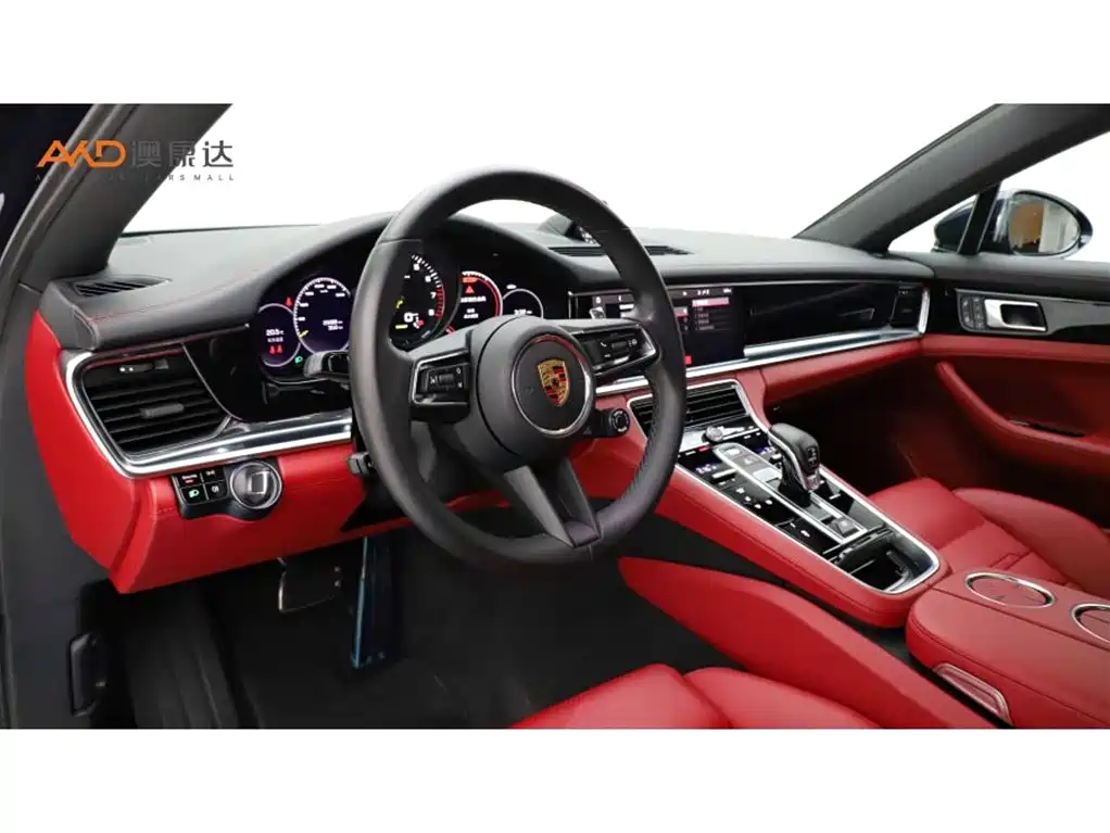 PORSCHE PANAMERA NEW ENERGY