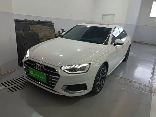 Audi A4L 2022