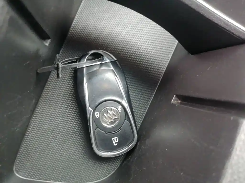 Buick GL6 2023 2021 323T Mild Hybrid Connected Luxury
